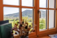 Blick durch ein Fenster