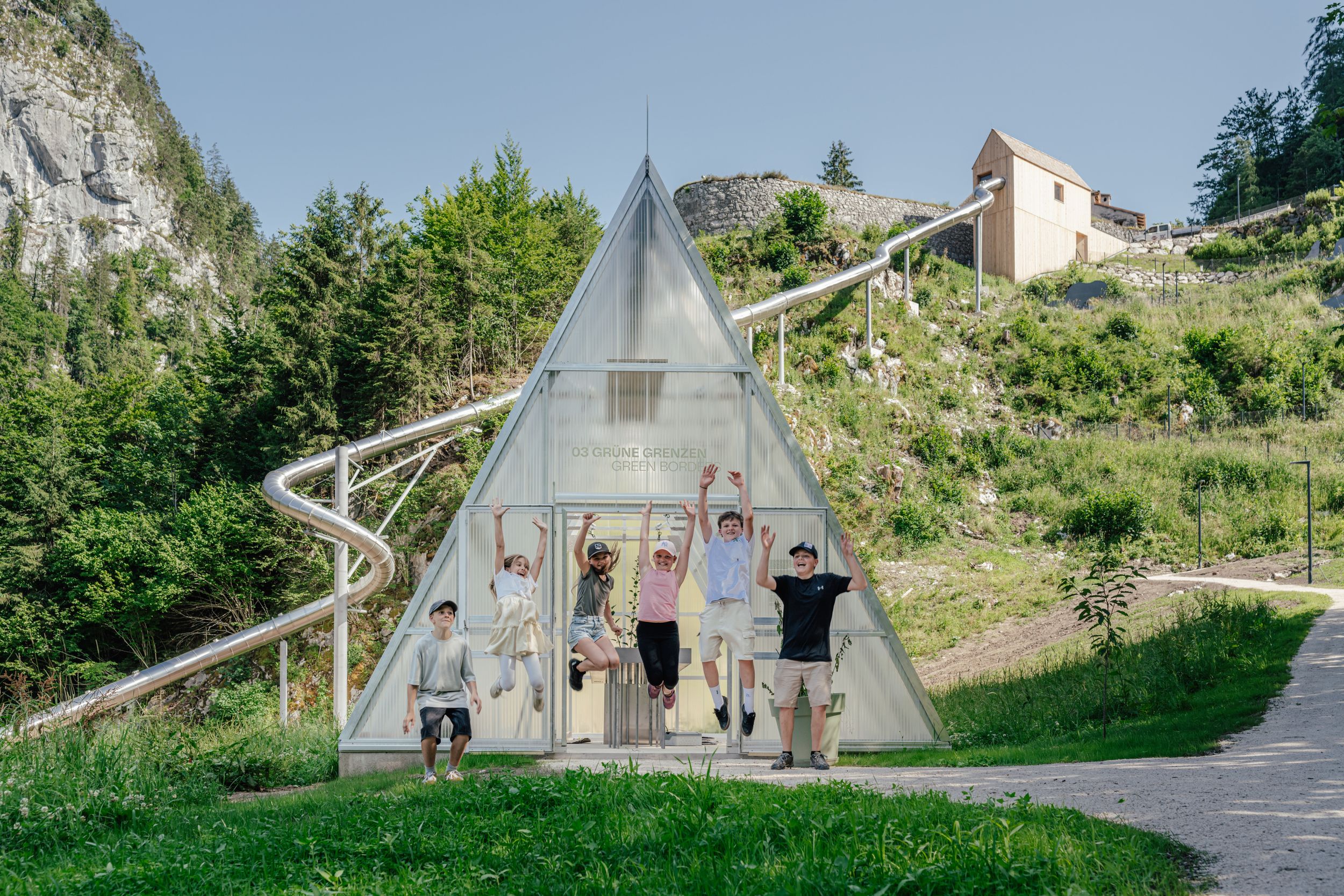 Sprung ins Abenteuer – Familienerlebnis Fort Kniepass