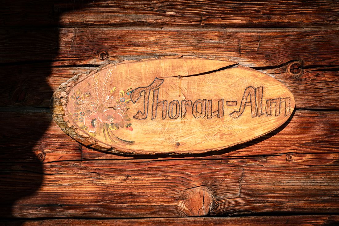 Schild Thorau Alm