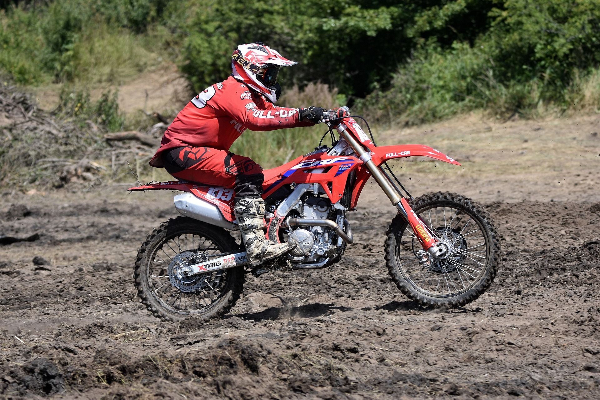 motor-cross