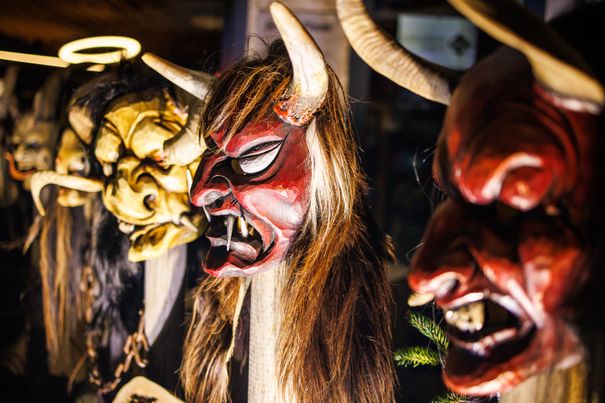 Mystische Winterbräuche