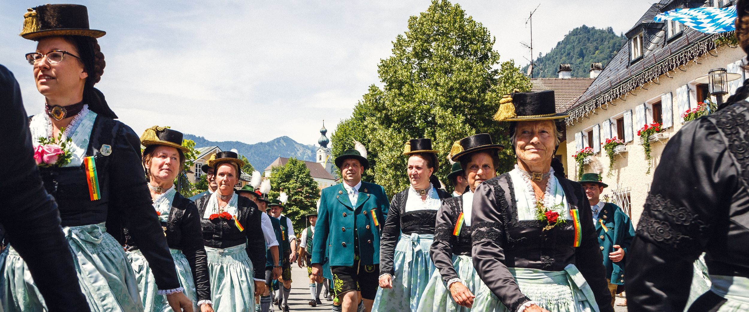 Marsch durchs Dorf