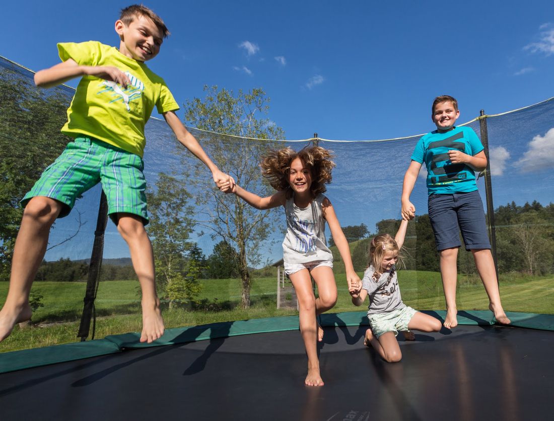 Unser Trampolin, ein riesen Spaß!