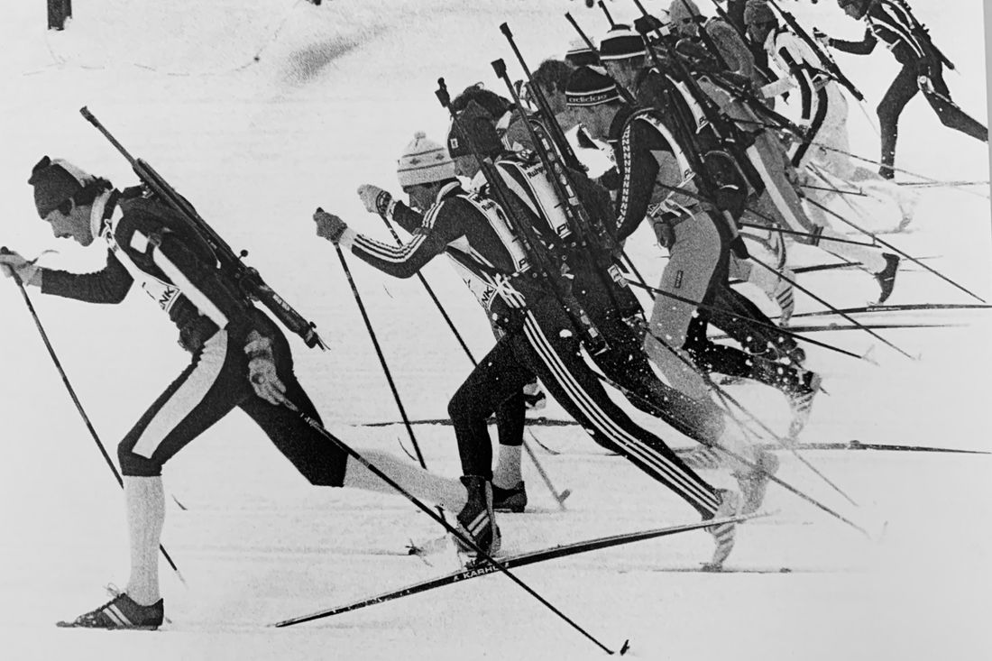 Massenstart der Biathleten