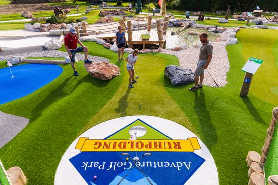 Adventure Golf