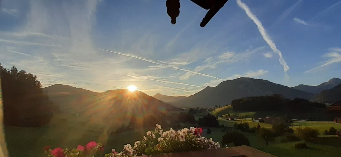 Sonnenuntergang Ausblick vom Obersteinberg-Hof Ruhpolding aus der Ferienwohnung