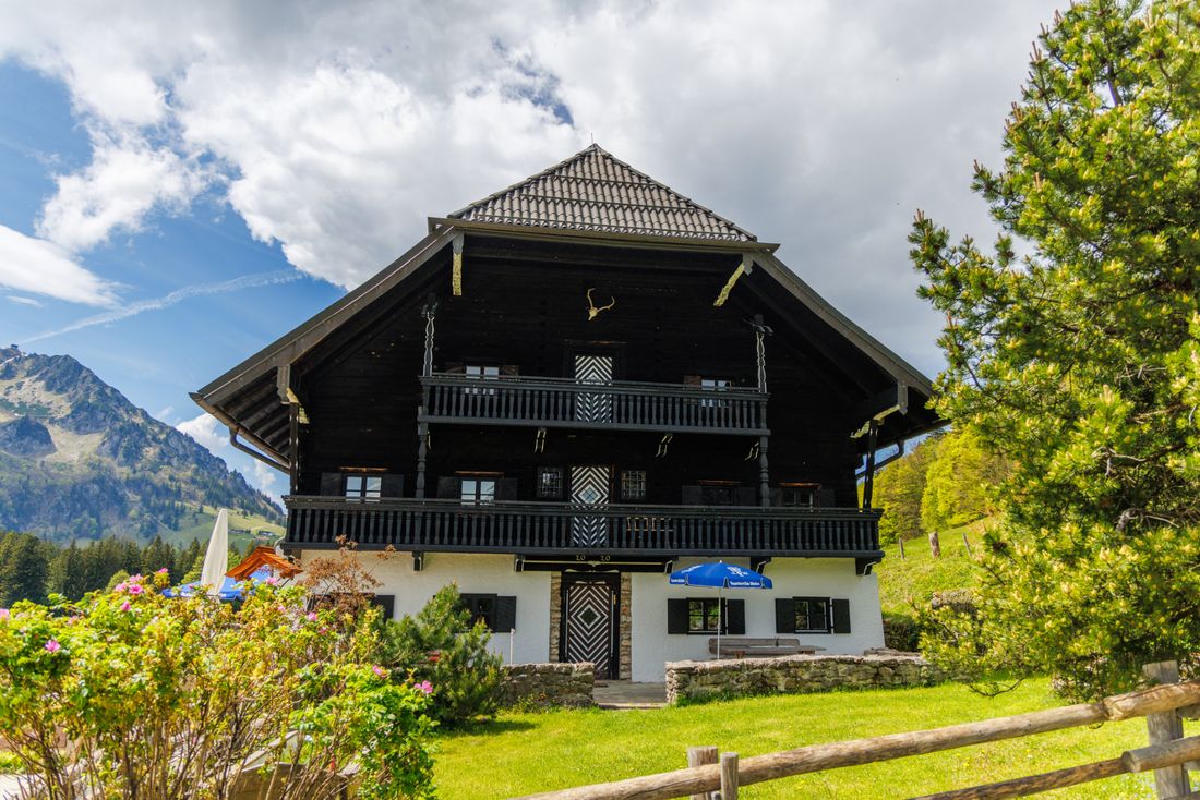 Blick auf die Terrasse der Hocherbalm