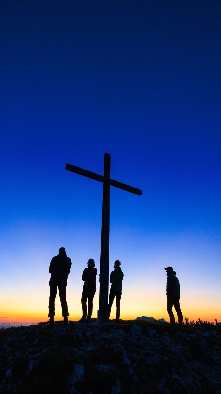 Sonnenaufgangstour Gipfelkreuz