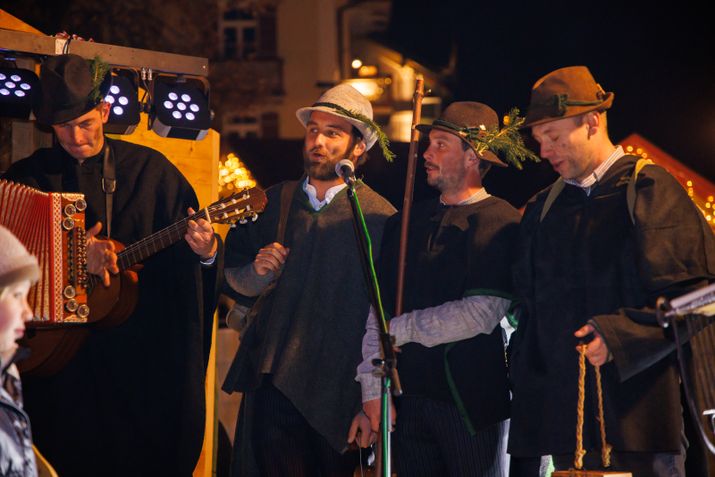 Mystische Winterbräuche - jahrhundertealte Traditionen