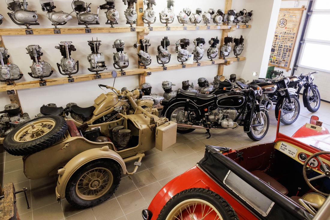 Motorrad mit Beiwagen