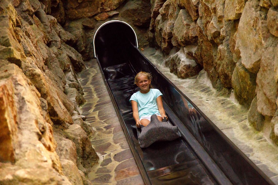 Teppichrutsche im Freizeitpark
