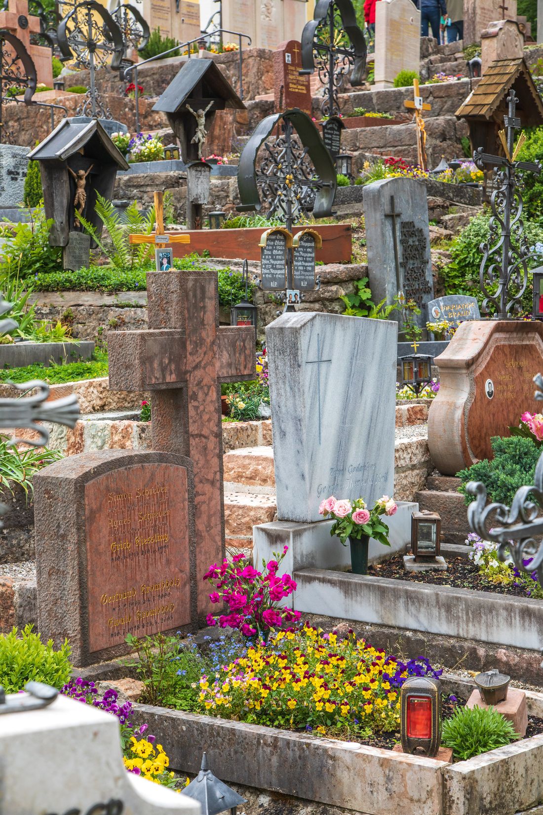 Grab am Bergfriedhof